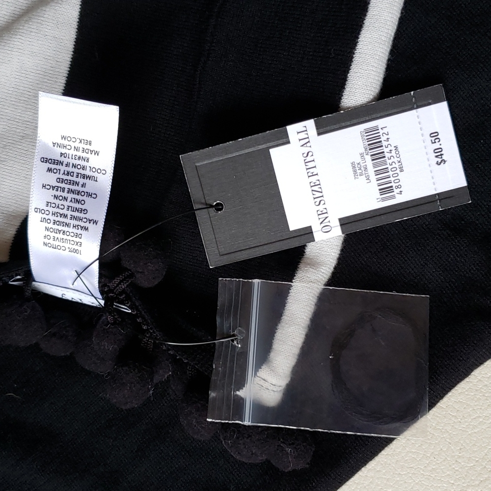 Crown & Ivy infinity scarf nwt